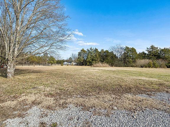 5th image of 3228 Mount Tabor Rd