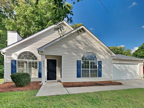 6610 Creek Turn Dr, Rex, GA 30273