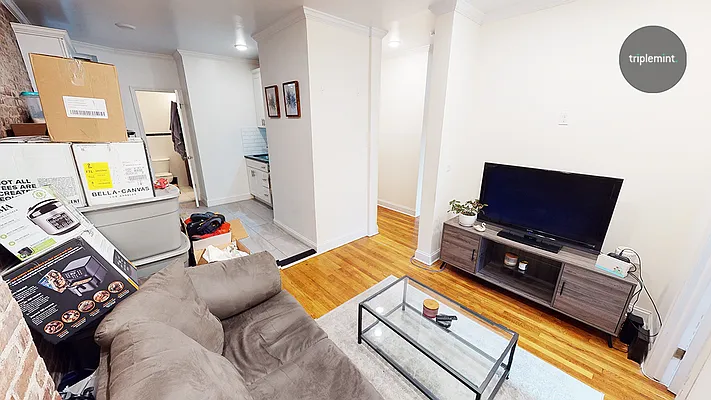 Rented by Triplemint | media 40