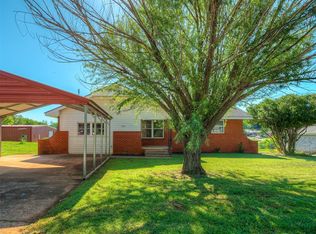 924 N 6th Ave, Purcell, OK 73080