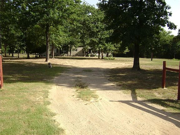 2nd image of 742 Vz County Road 2426