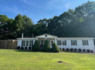 75 Crawford Rd, Beattyville, KY 41311