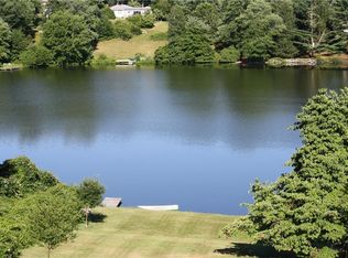 74 Lake Dr, Mahopac, NY 10541