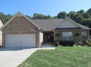 1595 Raven Rd, Clarksville, TN 37042