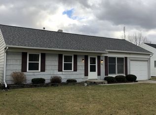 17 Sunset Dr, Bluffton, IN 46714