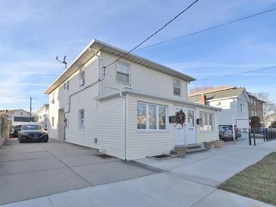 13718 Centreville St, Ozone Park, NY, 11417