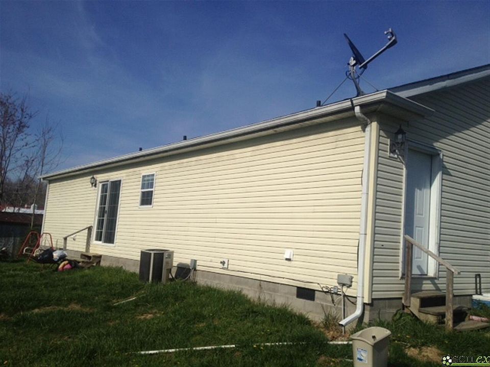 2nd image of 2453 N County Road 600 W