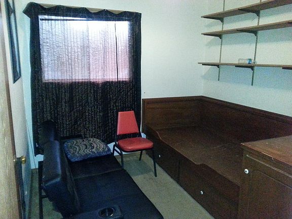 Built in Bed System in smallest bedroom