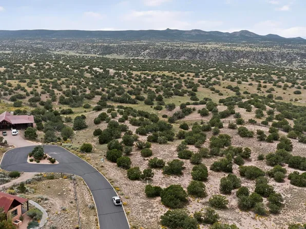 7 Campo Montoso, Santa Fe, NM 87506