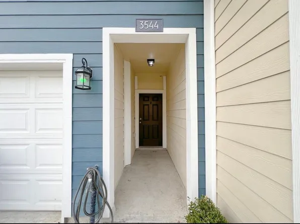 3544 Terreno Vista Blvd, Pasadena, TX 77504