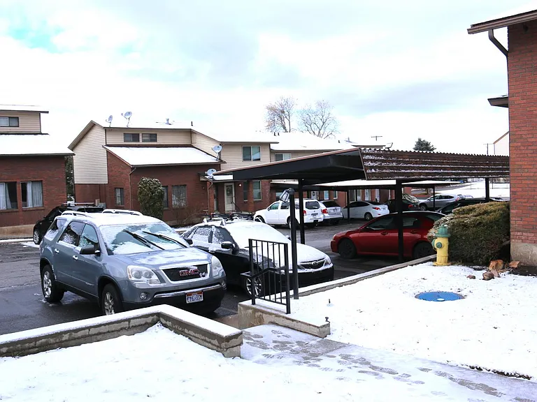 1113 Country Hills Dr #D1 — Photo 14