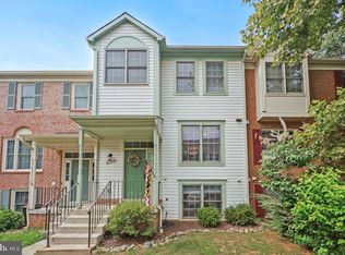8708 Delcris Dr, Gaithersburg, MD 20886