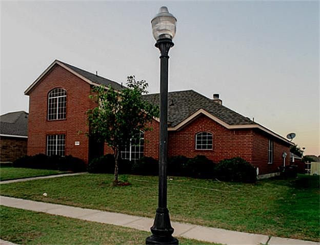 1st image of 209 Garden Valley Ln