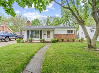 26916 Rouge River Dr, Dearborn Heights, MI 48127