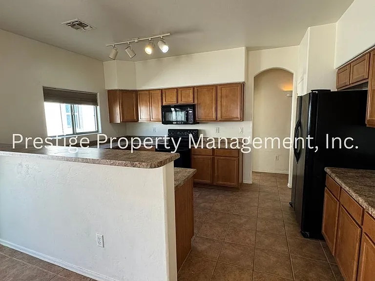 449 E Placita Nodo — Photo 8
