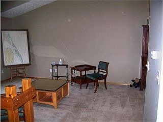 3rd image of 3946 Cidermill Dr
