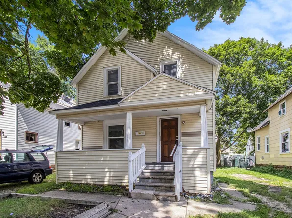 839 Hays Park Ave, Kalamazoo, MI 49001