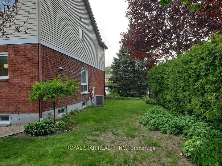 8 Hime Cres — Photo 17