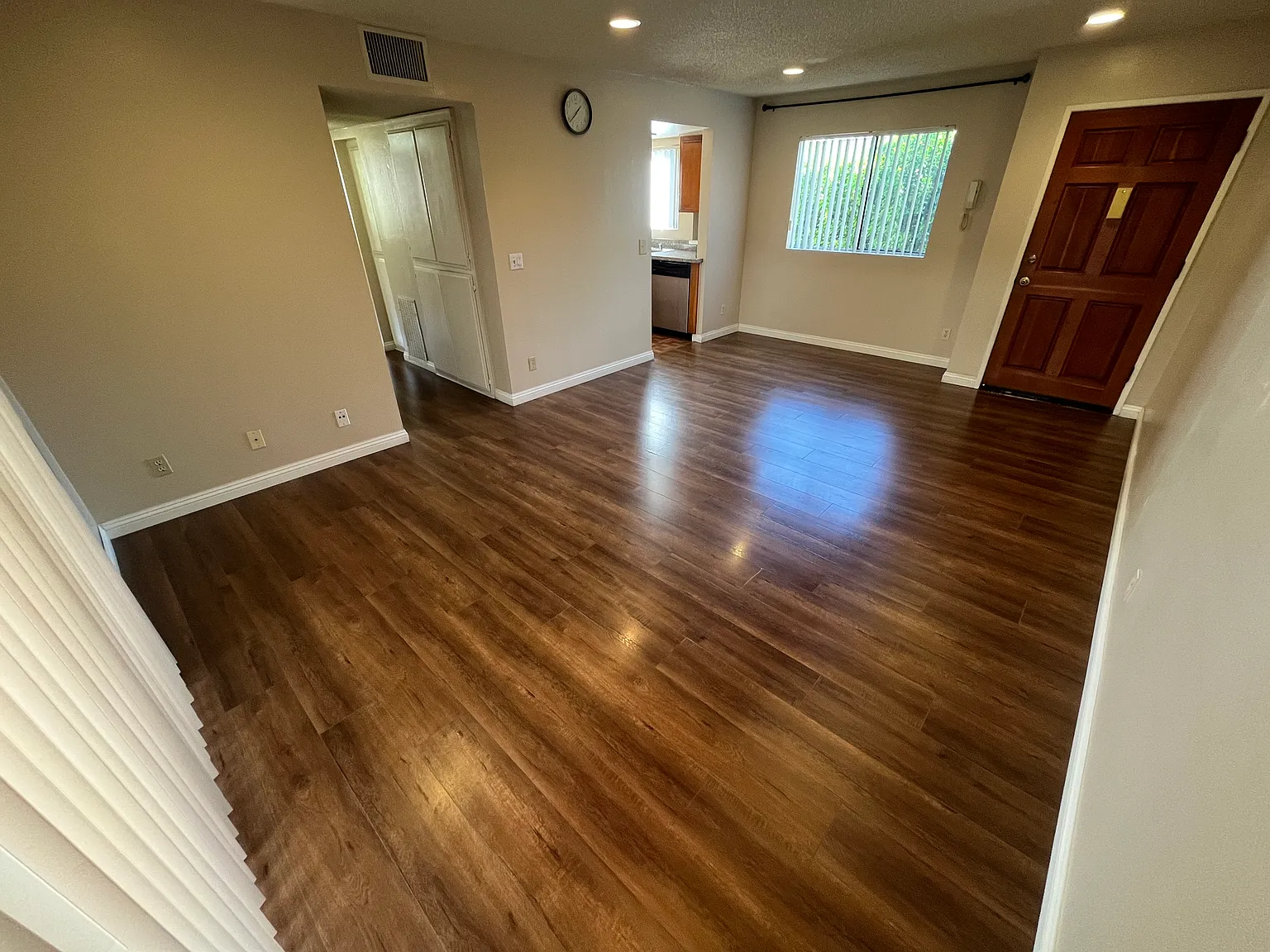 615 Raleigh St — Photo 2