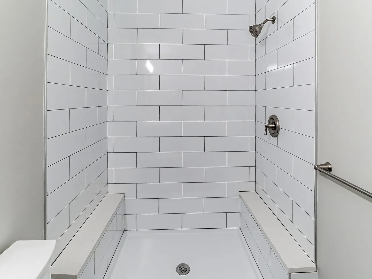 3 bed, 2.5 bath, 1752 sqft, $3,100 — Photo 4