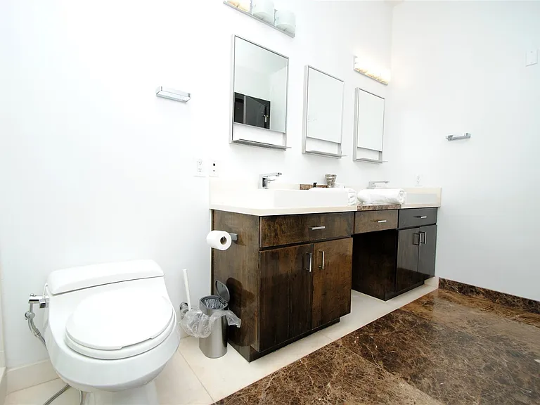 4118 Floyd St #A — Photo 29