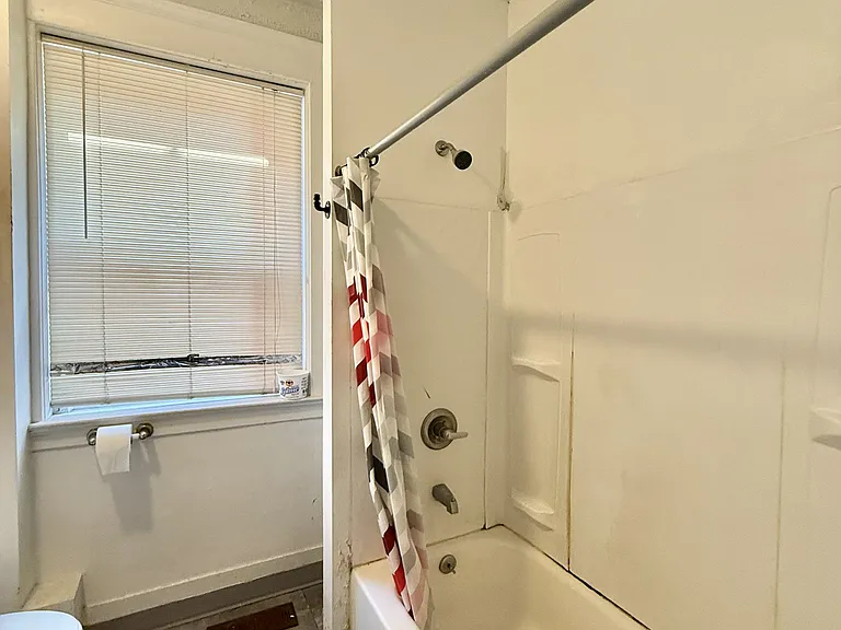 322 Edgewood Ave #2B — Photo 13