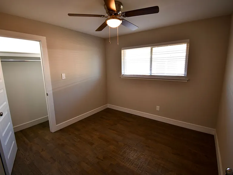 2705 Twinpost Ct — Photo 23