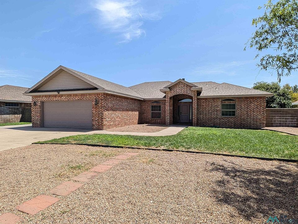 1st image of 3721 Springwood Dr