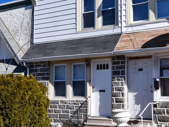 429 Timberlake Rd, Upper Darby, PA 19082
