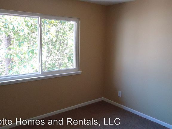 5th image of 7700 Stone Canyon Ln