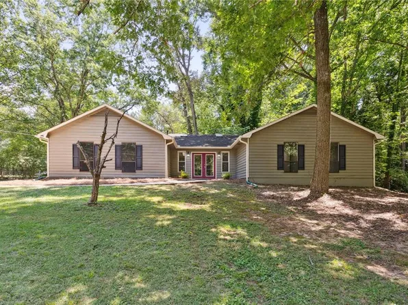 115 Poplar Way, Fayetteville, GA 30214