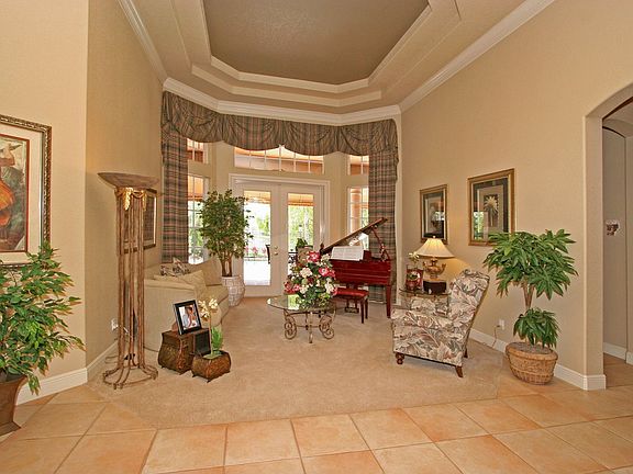 2nd image of 8760 Southern Breeze Dr