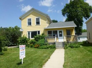 216 W Main St, Waupun, WI 53963