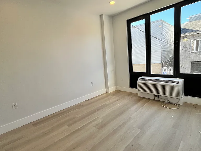314 Forrest St #601 — Photo 4