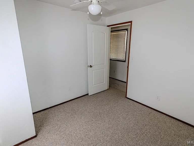 595 Vista Ave — Photo 7