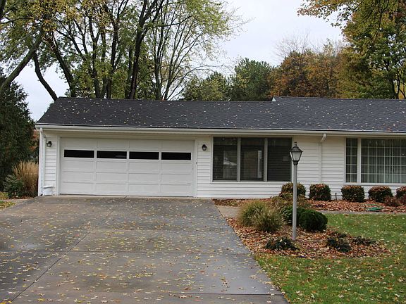 Front - 2 car garage