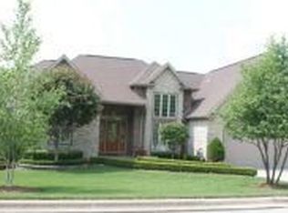 205 Split Rock Dr, Hollister, MO 65672