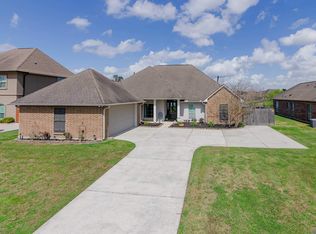 8685 Sandpiper St, Denham Springs, LA 70706