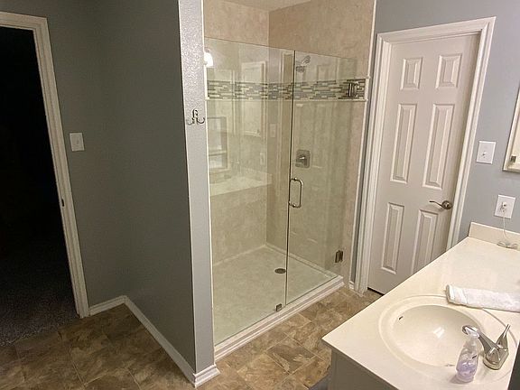 3rd image of 10222 Stonefield Pl