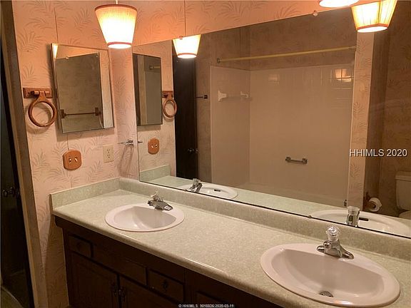 2nd image of 400 Wm Hilton Pkwy #93