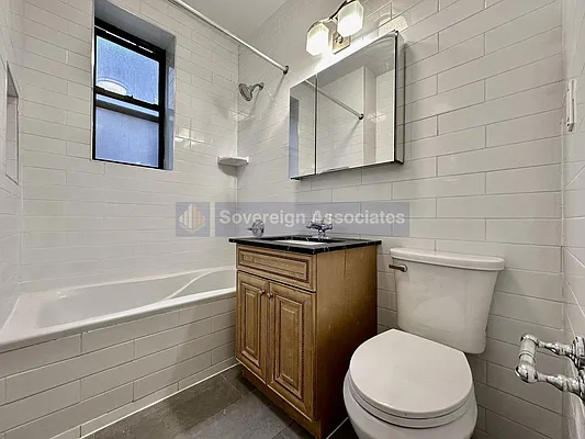 Rented by Sovereign Associates | media 8