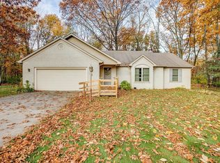 22400 Via Roma, Elkhart, IN 46516