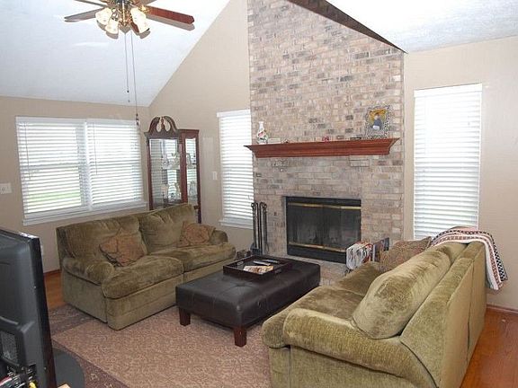 4th image of 2407 S Brandywine Ct