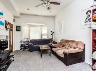 3542 N Hoyne Ave #B1, Chicago, IL 60618