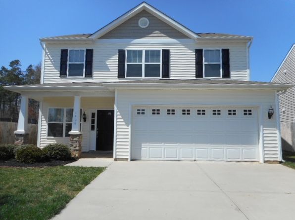 1404 Iron Dr, Mebane, NC 27302