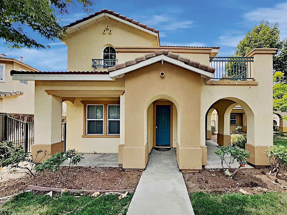 1st image of 1310 Estel Dr