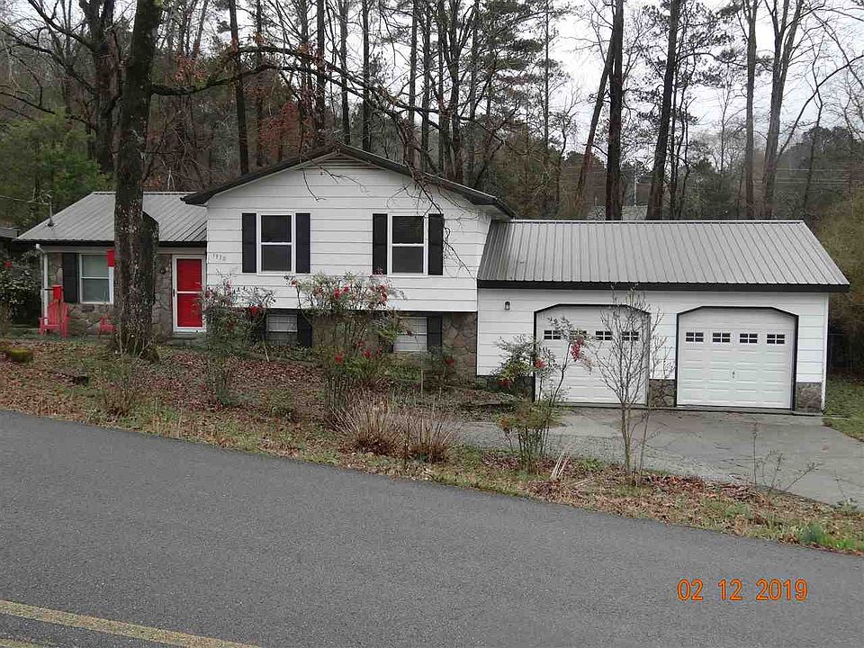 1st image of 1930 Greendale Dr NE