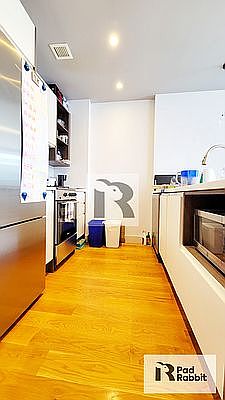4th image of 740 De Kalb Ave #405