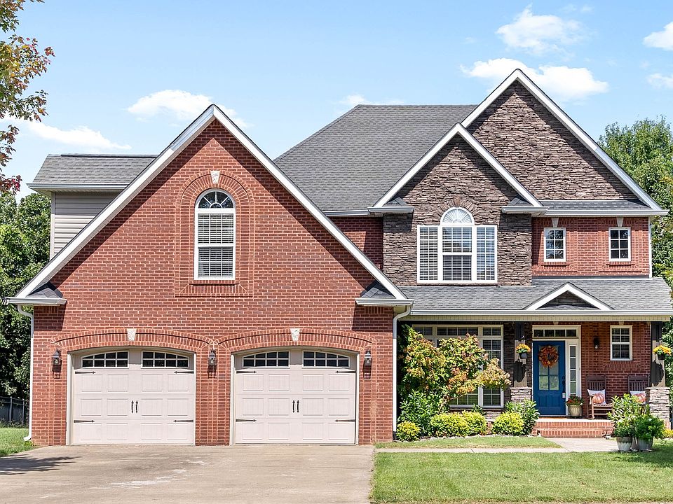 1st image of 1002 Willow Cir