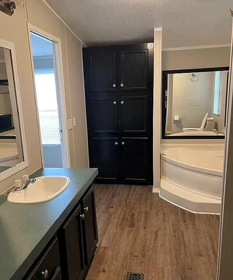 16469 Spring Rain Ct — Photo 12